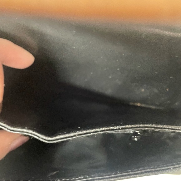 America Perry Ellis Crossbody Purse W Change Purse Leather - Picture 9 of 10